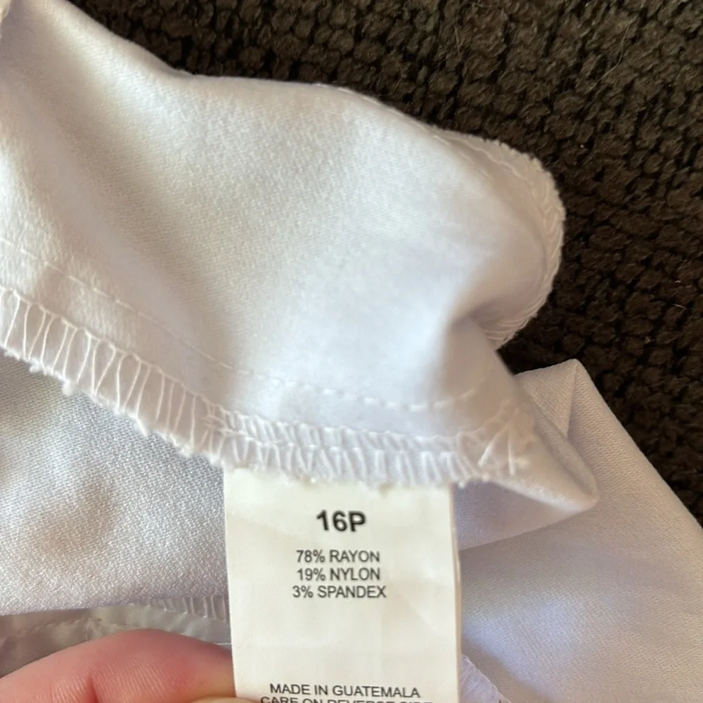 NWT Prophecy Women's 16P White Comfort Waistband Stretch Capri Pants - Picture 5 of 5